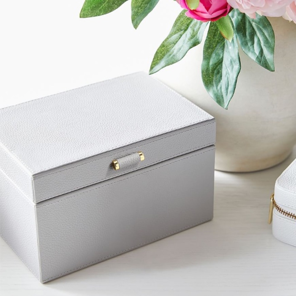 Pottery Barn Small Quinn Grey Leather Jewelry Box Foil Debossed Retired